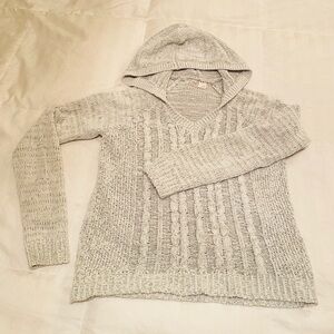 SO Cable knit V neck hooded sweater size Small super cute